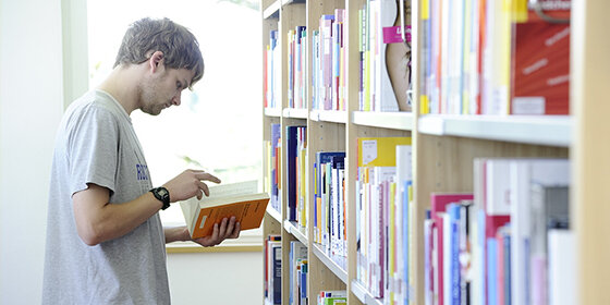 Bibliothekskatalog/ Recherche - KSH - Katholische Stiftungshochschule